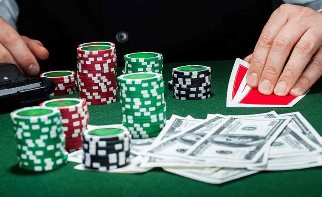 Cách chơi  Poker nâng cao và tầm quan trọng của toán học